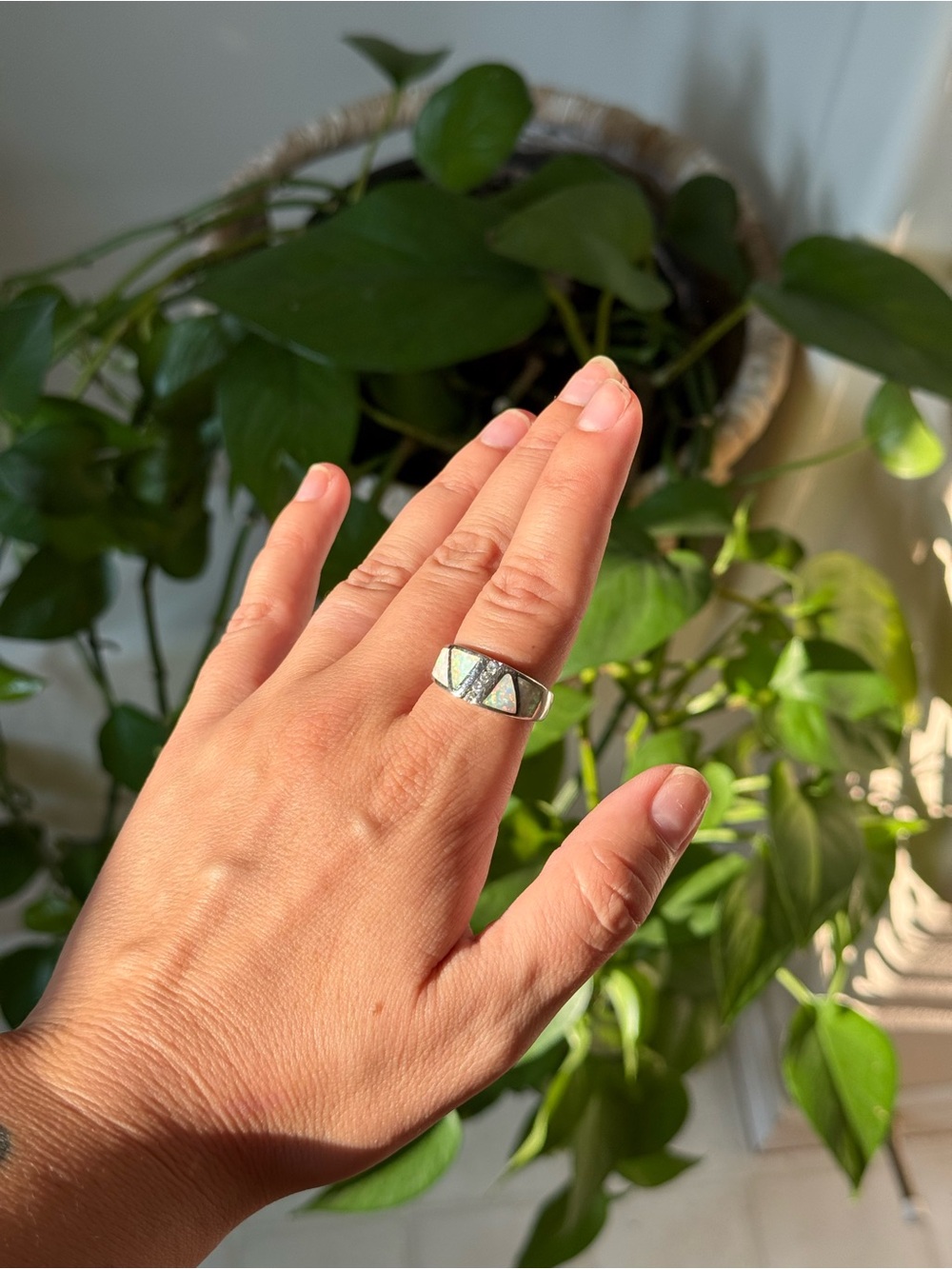 Sterling Silver Opal Inlay Band Ring - Iridescent White